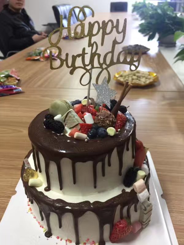 摩格员工4月集体生日party